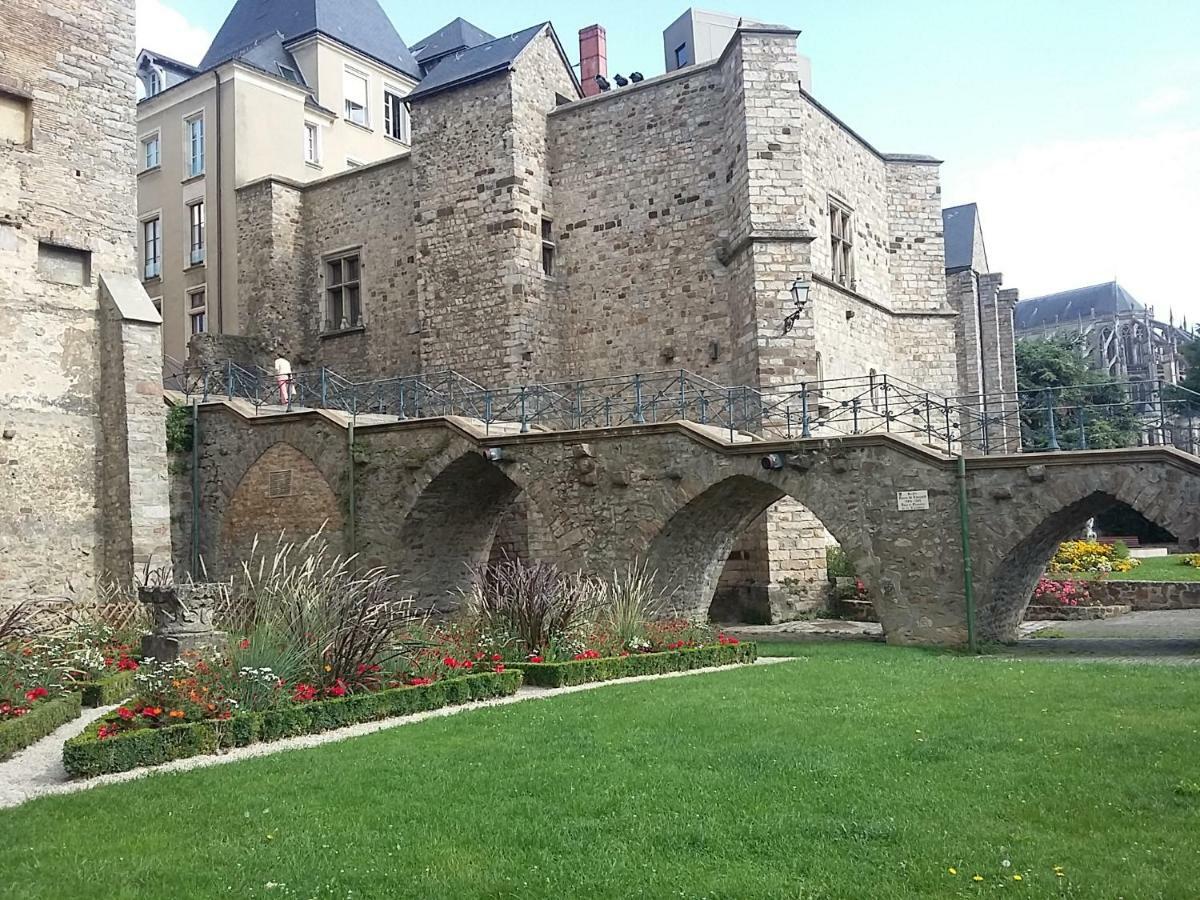 Petite Maison Romantique Au Calme, Coeur Historique Plantagenet, Vue Ville Le Mans Eksteriør bilde